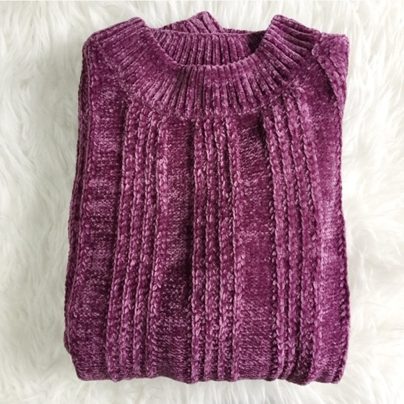 🔺 LAST ONE 🔺 Sugar Plum Chenille Sweater - Picture 2 of 5